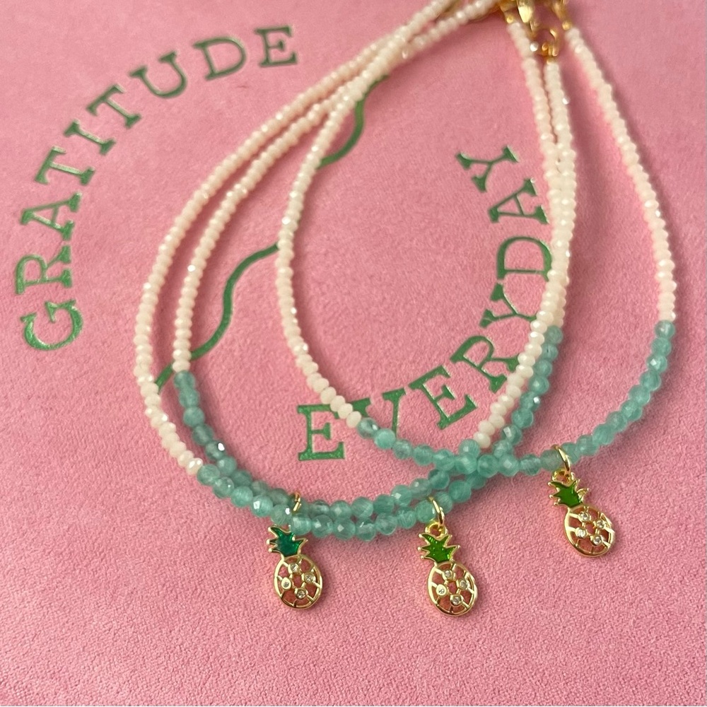 1 Tropical Green and Cream Beaded Anklet with Pineapple